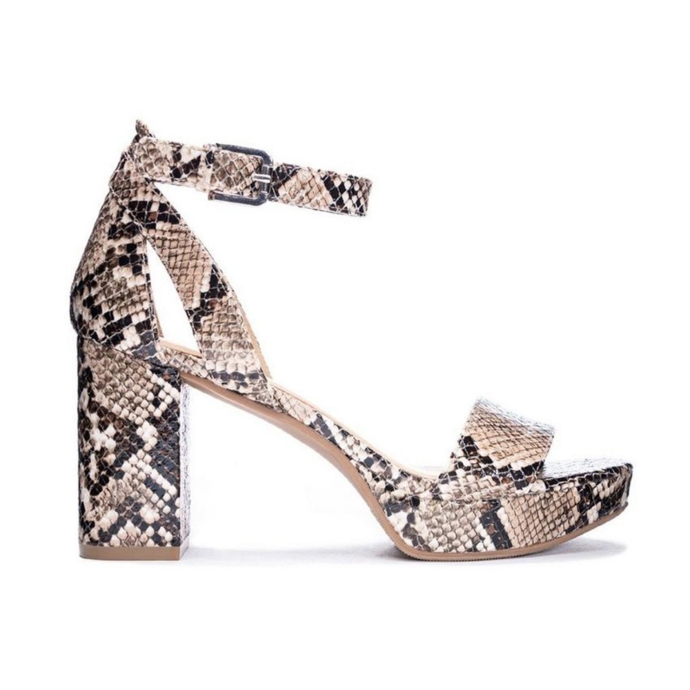 Chinese Laundry Go On Platform Sandal